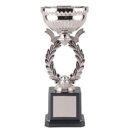 9.75 Wreath Cup Trophy